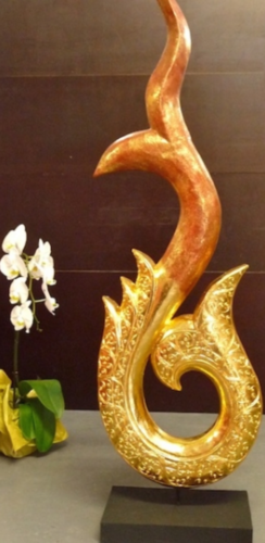 Chofa, rot/gold/antik, H: ca. 130 cm